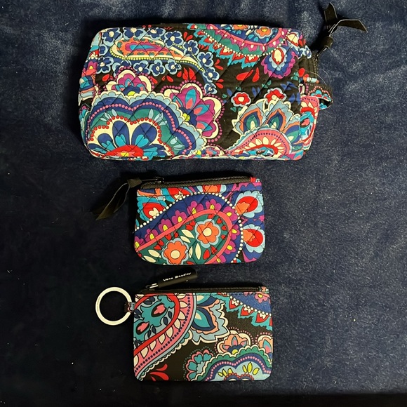 Vera Bradley Purse Set 7 Pc - Picture 5 of 10